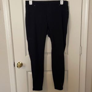 Basic black jeggings
